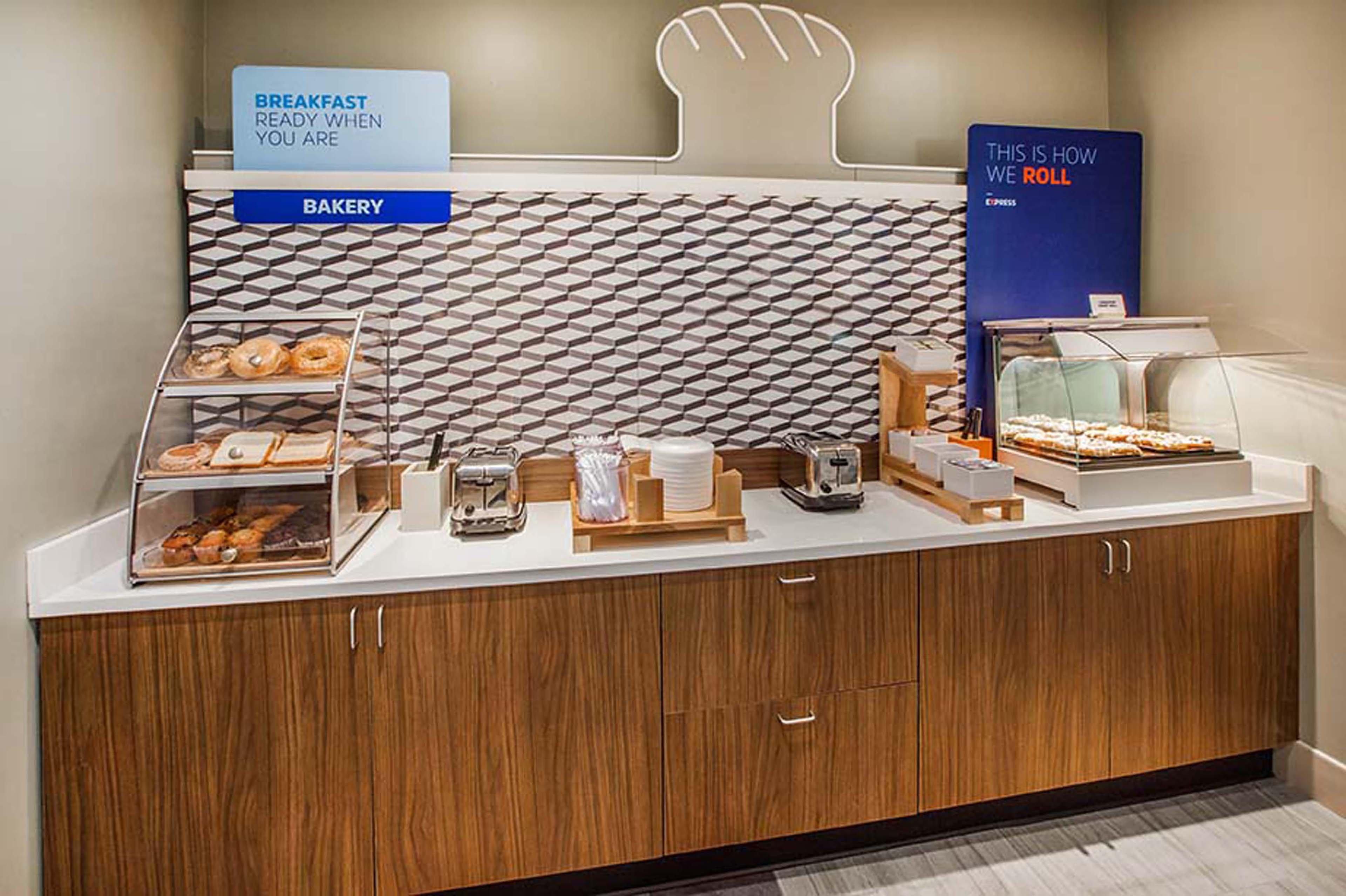 Holiday Inn Express Hotel & Suites West Coxsackie By Ihg Buitenkant foto