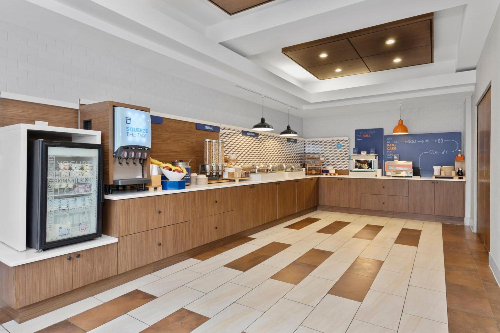 Holiday Inn Express Hotel & Suites West Coxsackie By Ihg Buitenkant foto