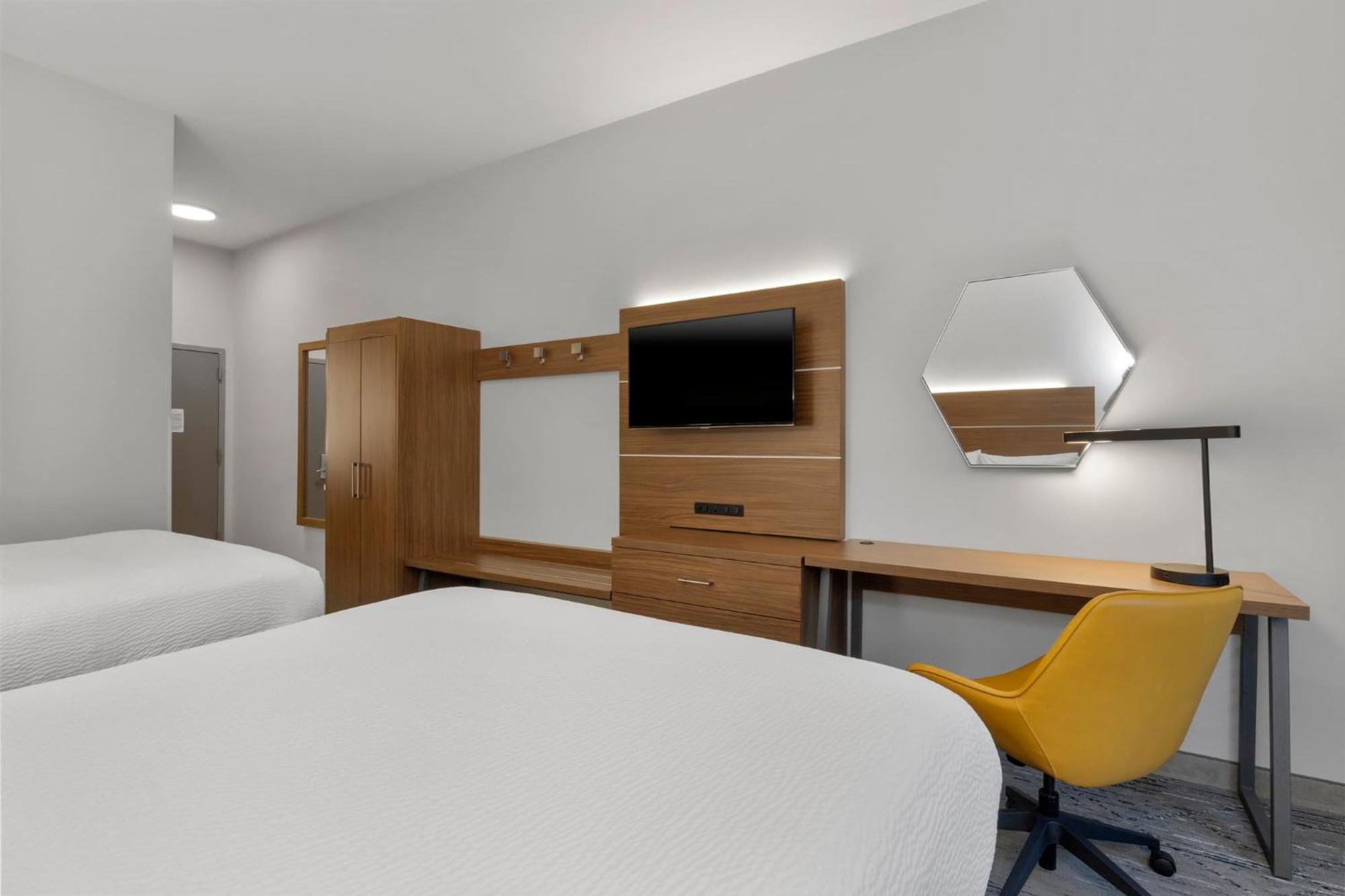 Holiday Inn Express Hotel & Suites West Coxsackie By Ihg Buitenkant foto