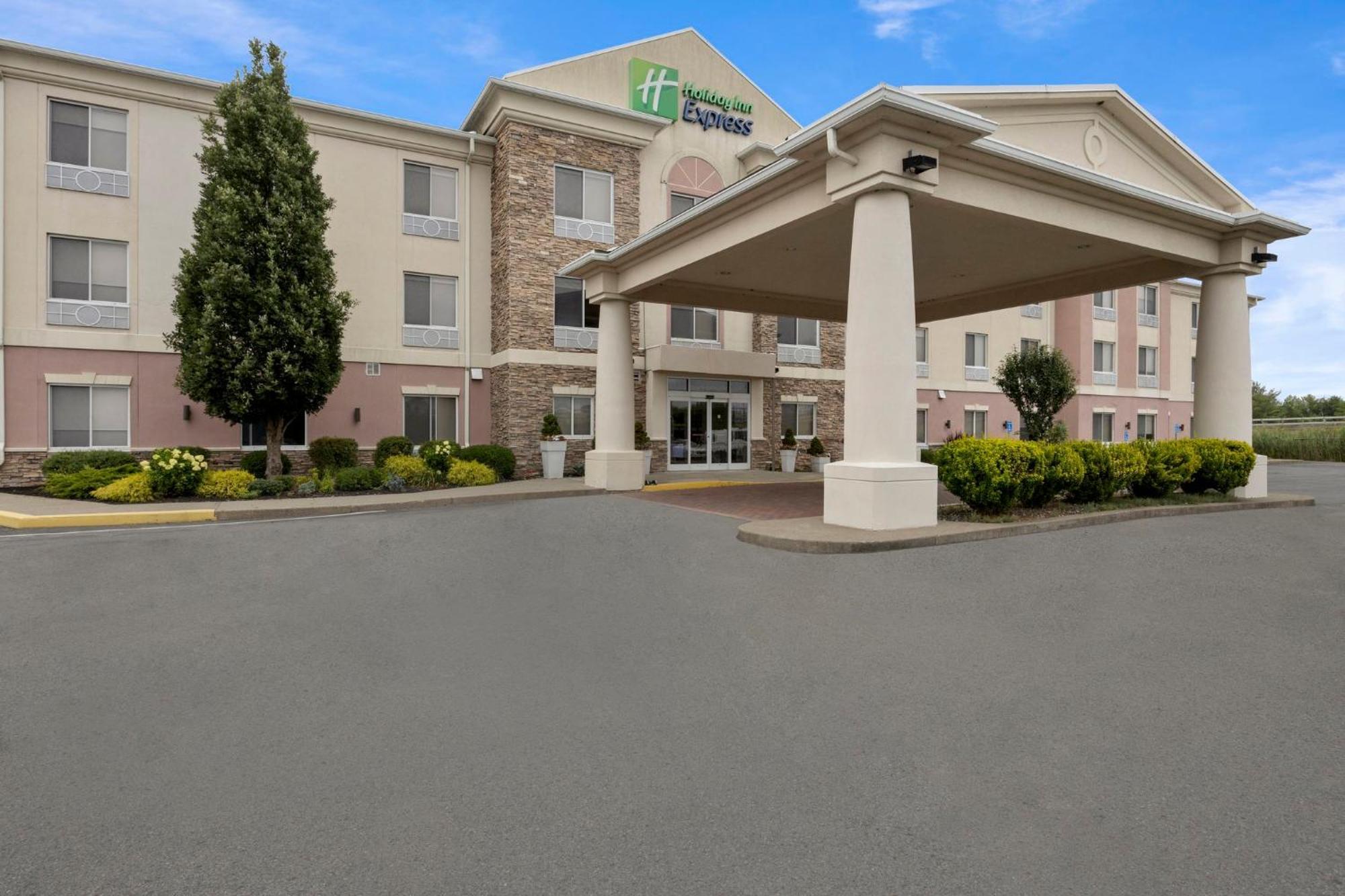 Holiday Inn Express Hotel & Suites West Coxsackie By Ihg Buitenkant foto